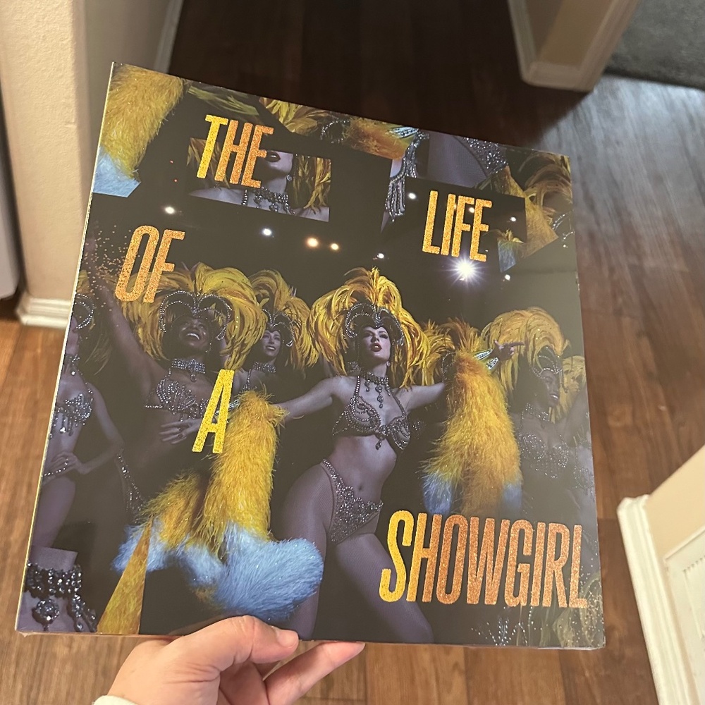 Taylor Swift - The Life Of A Showgirl Show Business Lovely Bouquet Golden Vinyl